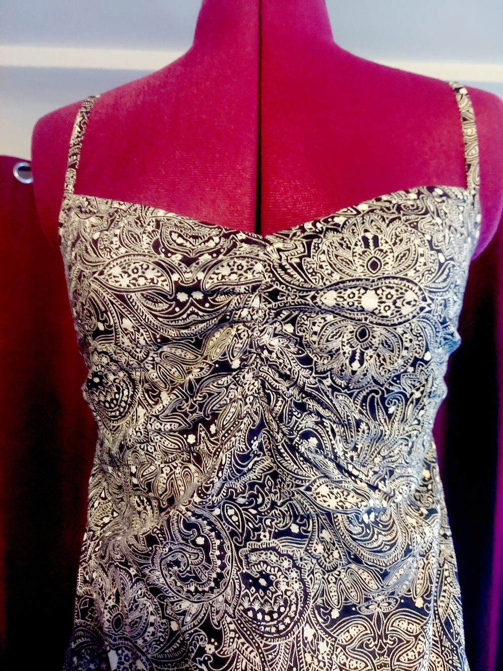 100% Cotton Black/White Paisley Print Babydoll Tank Top